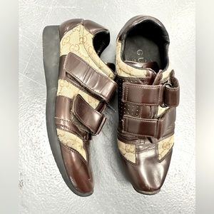 Gucci retro Velcro logo city sneakers size 8